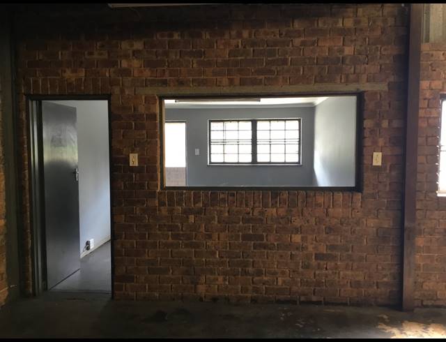 145M² MINI FACTORY TO LET IN WADEVILLE